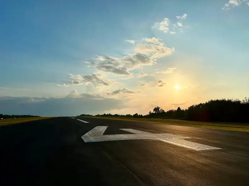 faqs-runway